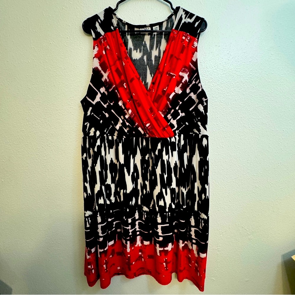 Cato Black and White Plunge Sundress Midi